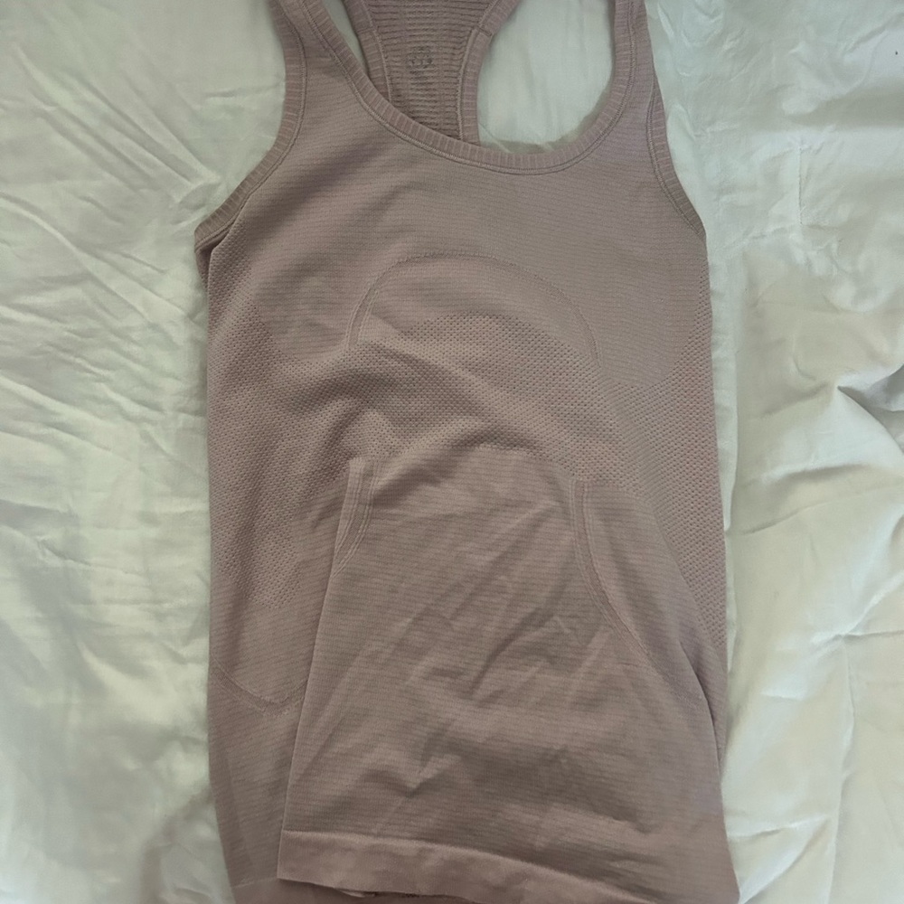Pink lululmeon swiftly tank